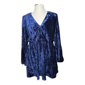 Laundry by Shelli Segal Velvet Boho Chic Mini Dress
